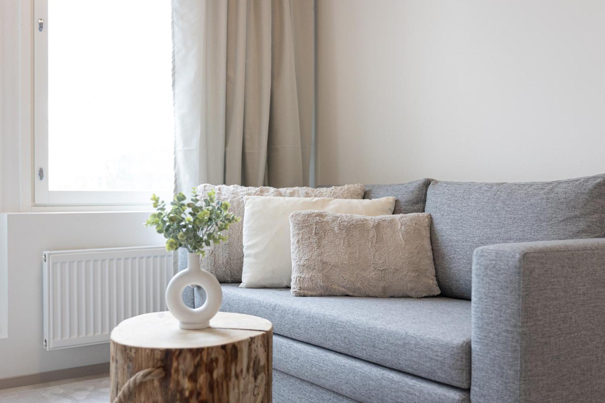 Arctic City Suites By Booklapland โรวานิเอมิ ภายนอก รูปภาพ